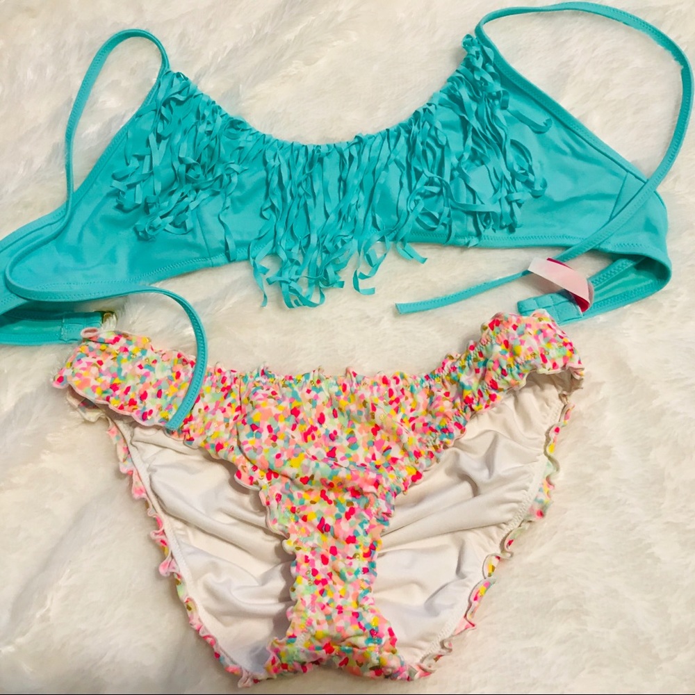 Adorable Victoria’s Secret Bikini